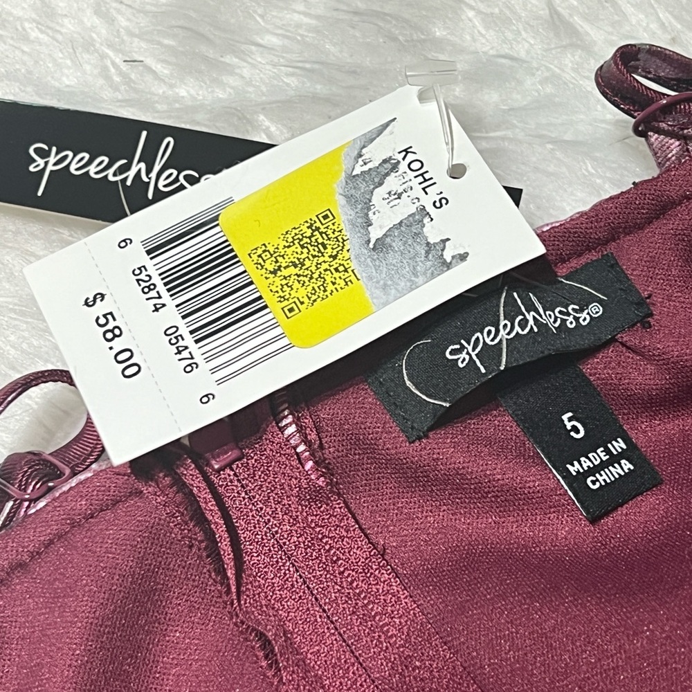 Speechless Sz 5 Adjustable Spaghetti Strap Fit & Flare Party Dress.NEW w/ tags! - Picture 2 of 10